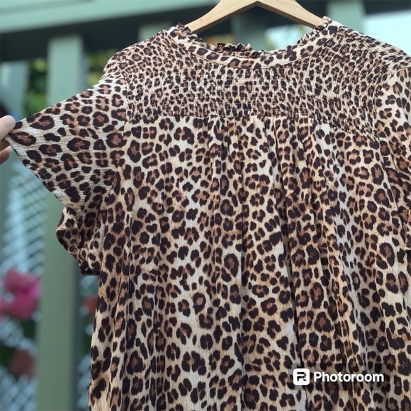 Torrid Leopard Print Shirt Blouse Top Short Sleeve Animal Print - Picture 5 of 7